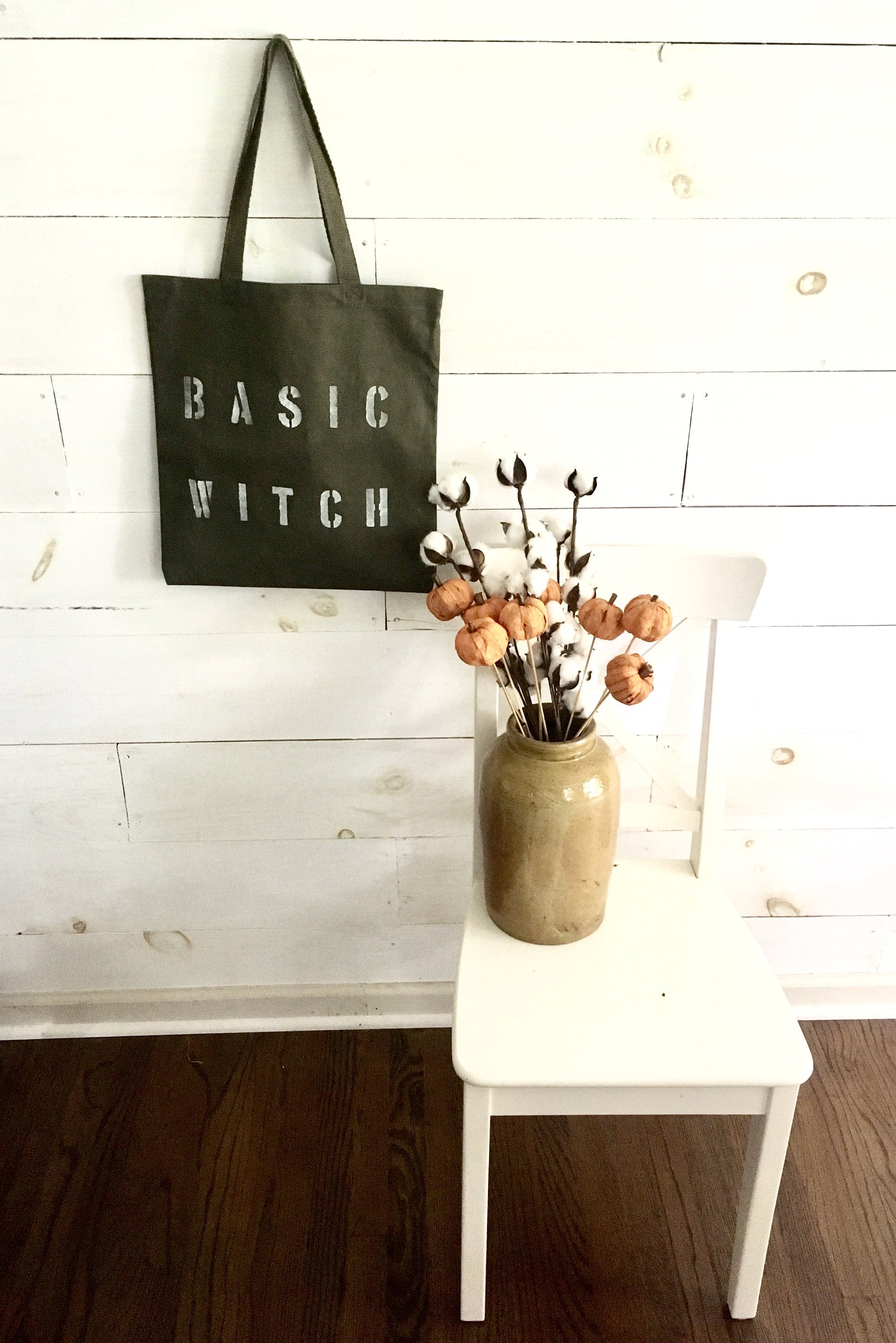 BASIC WITCH army green tote
